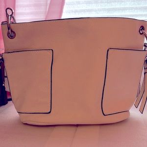 Steve Madden Sammy Bucket Tote Bag EUC
